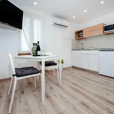 Pisinium Apartment Rovinj