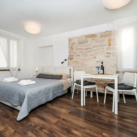 Apartment Pisinium Rovinj